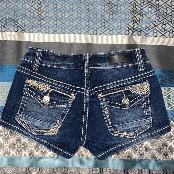 Daytrip BLING Shorts 💖 - Picture 1 of 6